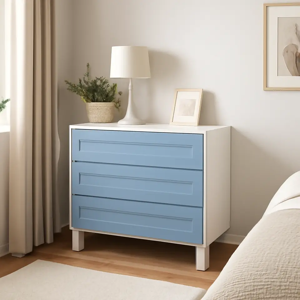 Møbelmontering PLATSA Kommode 3 skuffer, hvid/Sannidal blå, 80x57x73 cm | Billig & Hurtig i København