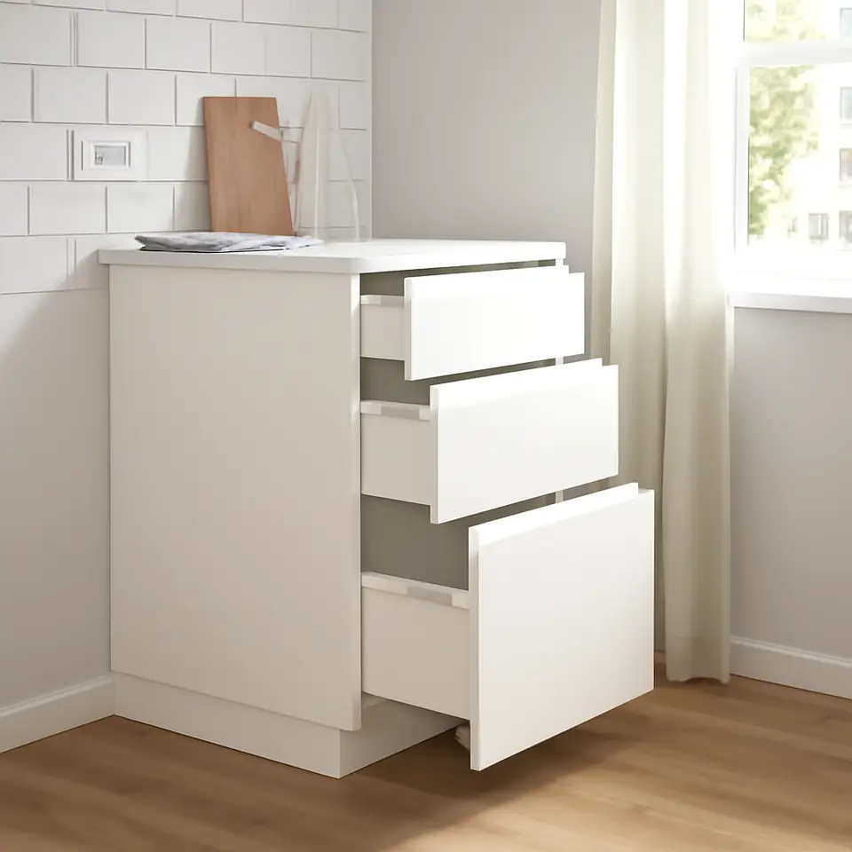 Møbelmontering METOD / MAXIMERA Usk 3 front/2 lav/1 mell/1 høj skuf, hvid/Voxtorp mat hvid, 40×60 cm | Samling af Møbler i Rødovre & Kbh