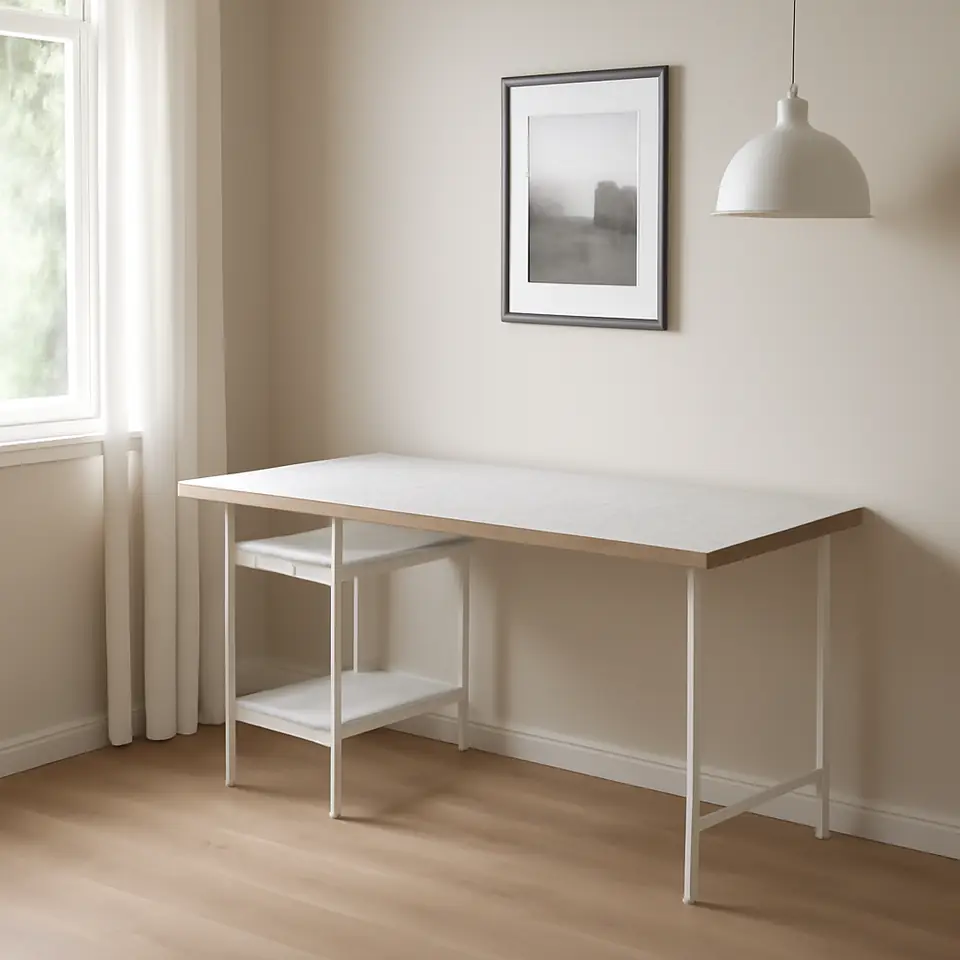 Møbelmontering LAGKAPTEN / SPÄND Skrivebord, hvid/antracit, 140×60 cm | Samling af Møbler i Rødovre & Kbh