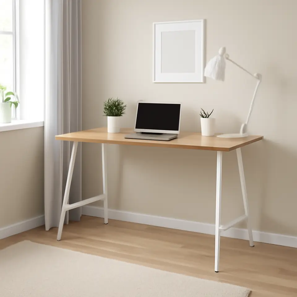 Møbelmontering ANFALLARE / TILLSLAG Skrivebord, bambus/hvid, 140×65 cm | Samling af Møbler i Rødovre & Kbh