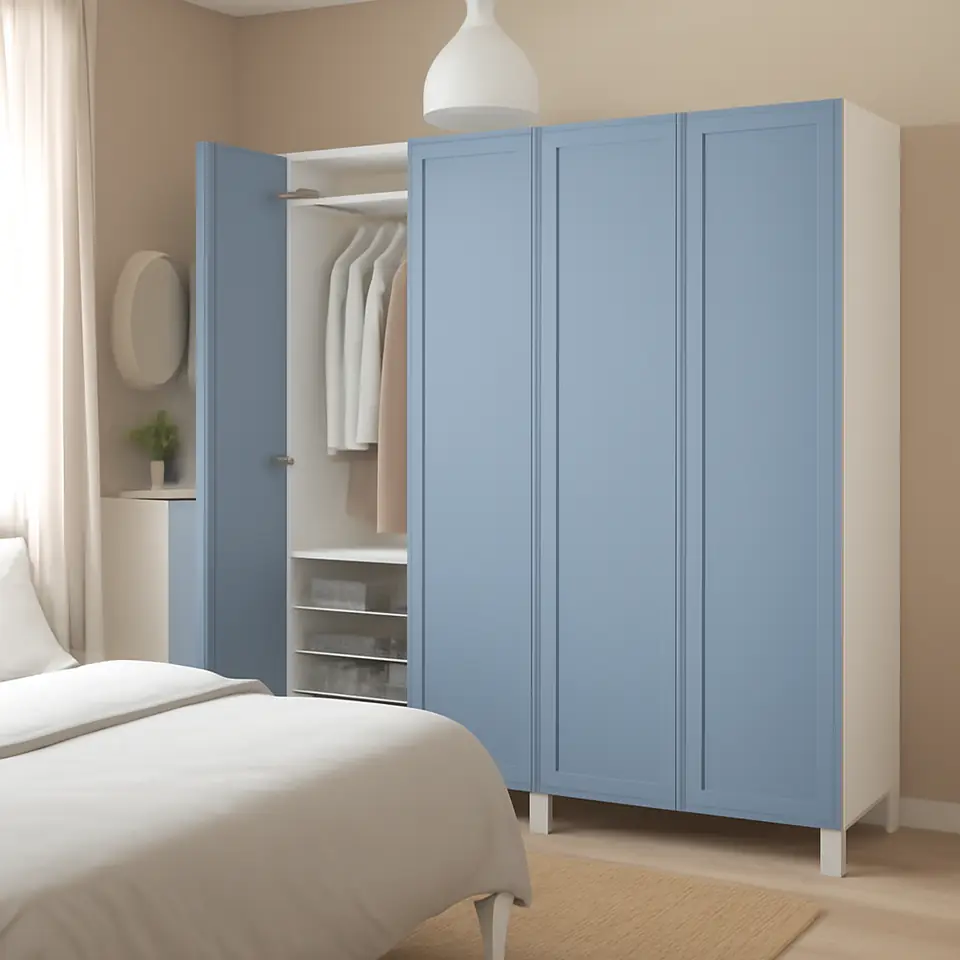 Møbelmontering PLATSA Garderobe m 4 døre, hvid/Sannidal blå, 160x57x191 cm | Få et tilbud i dag