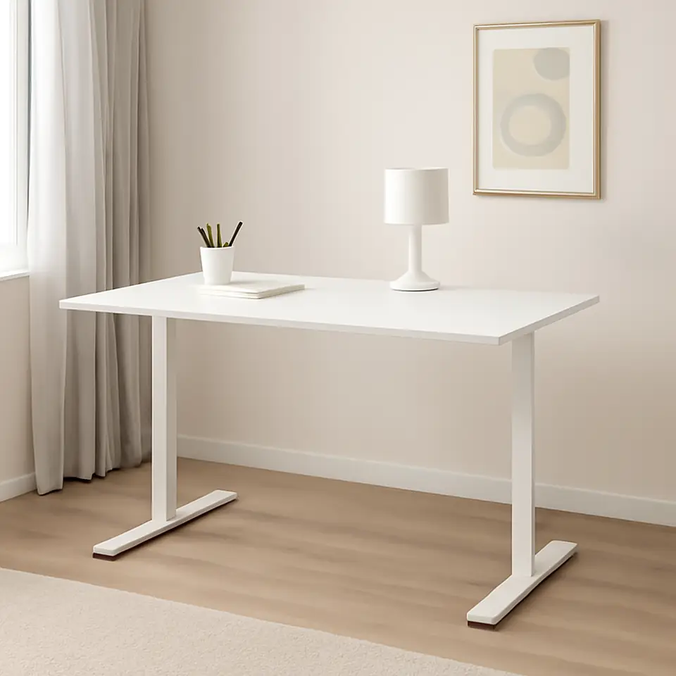 Møbelmontering Skrivebord STAUNING 80×160 hvid | Professionel Møbelmontør