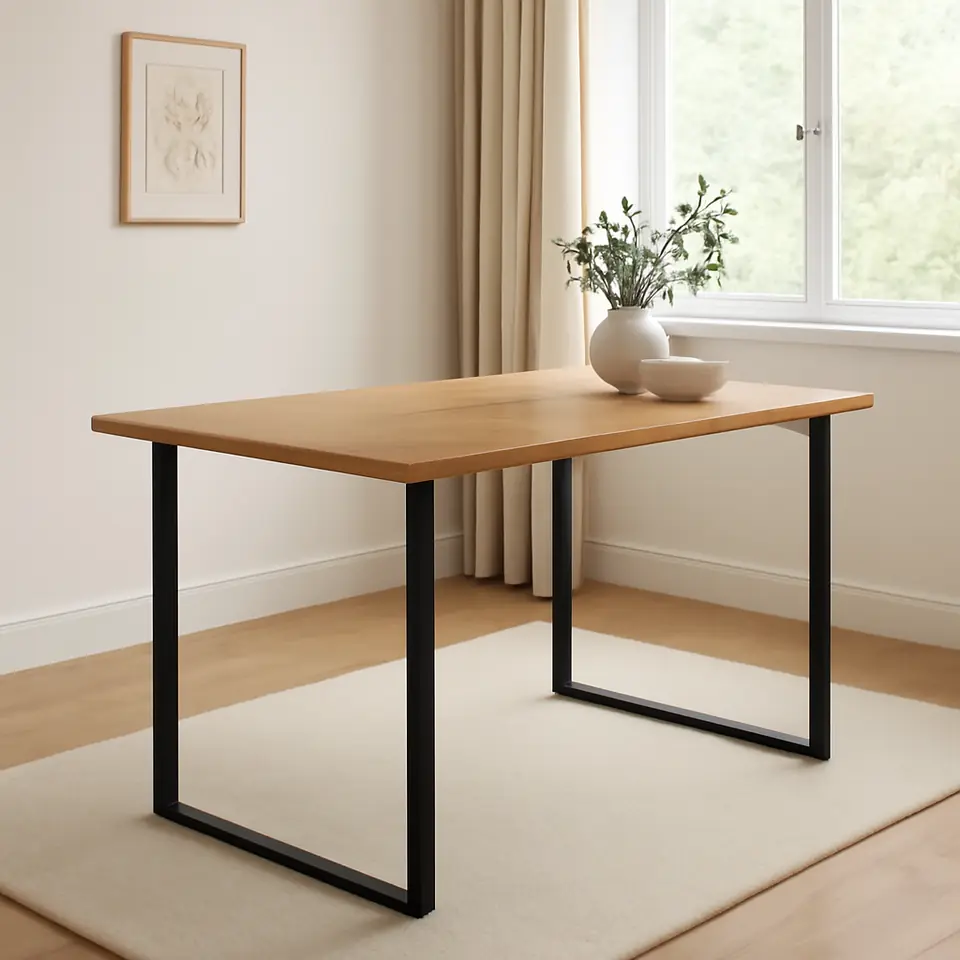 Møbelmontering Spisebord AABENRAA 90×160 egefarve/sort | Professionel Møbelmontør