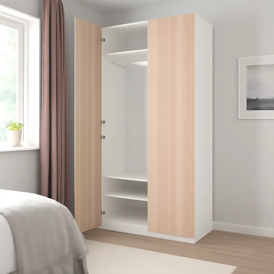 Møbelmontering PAX / FORSAND Garderobeskab, hvid/egetræsmønster med hvid bejdse, 100x60x236 cm | Professionel Møbelmontør