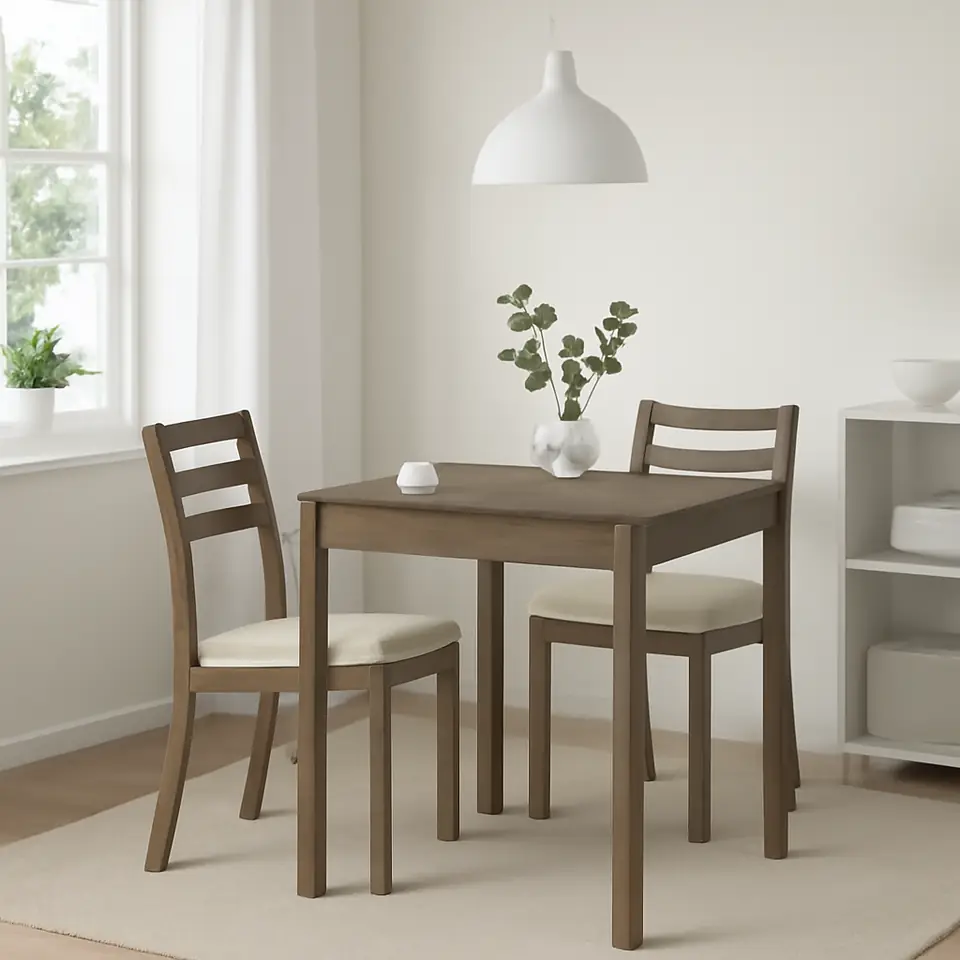 Møbelmontering TONSTAD / TONSTAD Bord og 2 stole, brun egetræsfiner/brun egetræseffekt Fridtuna lys beige, 80/120×70 cm | Samling af Møbler i Rødovre & Kbh