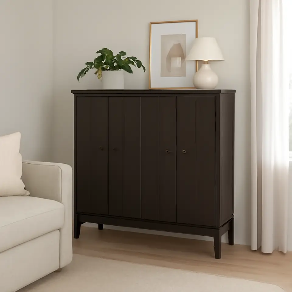 Møbelmontering IDANÄS Skab med foldedøre, mørkebrun bejdset, 121×135 cm | Samling af Møbler i Rødovre & Kbh