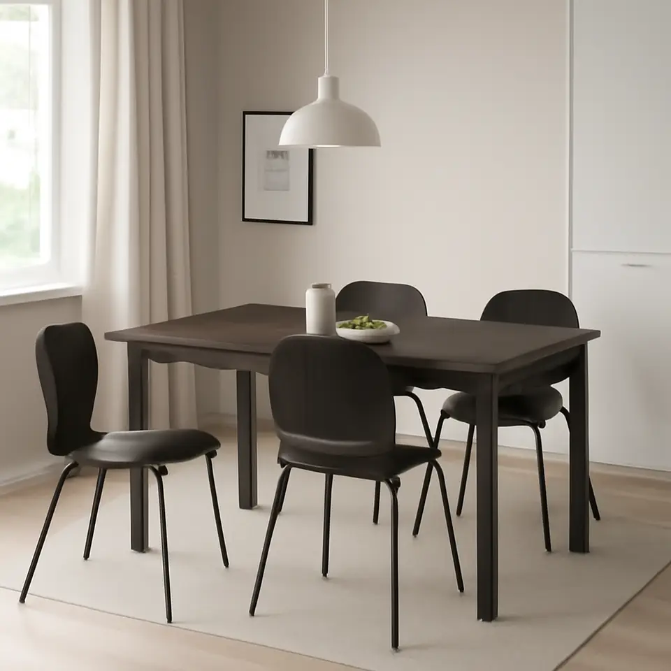Møbelmontering STRANDTORP / SIGTRYGG Bord og 4 stole, brun/mørkebrun sort, 150/205/260 cm | Professionel Møbelmontør