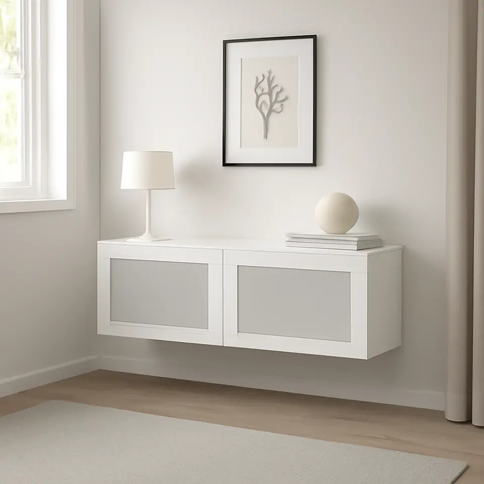 Møbelmontering BESTÅ Reol med døre, hvid/Mörtviken hvid, 120x42x38 cm | Få et tilbud i dag